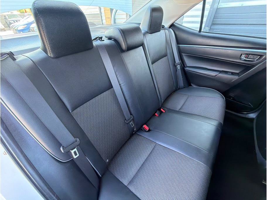 Used 2014 Toyota Corolla S FWD image 21