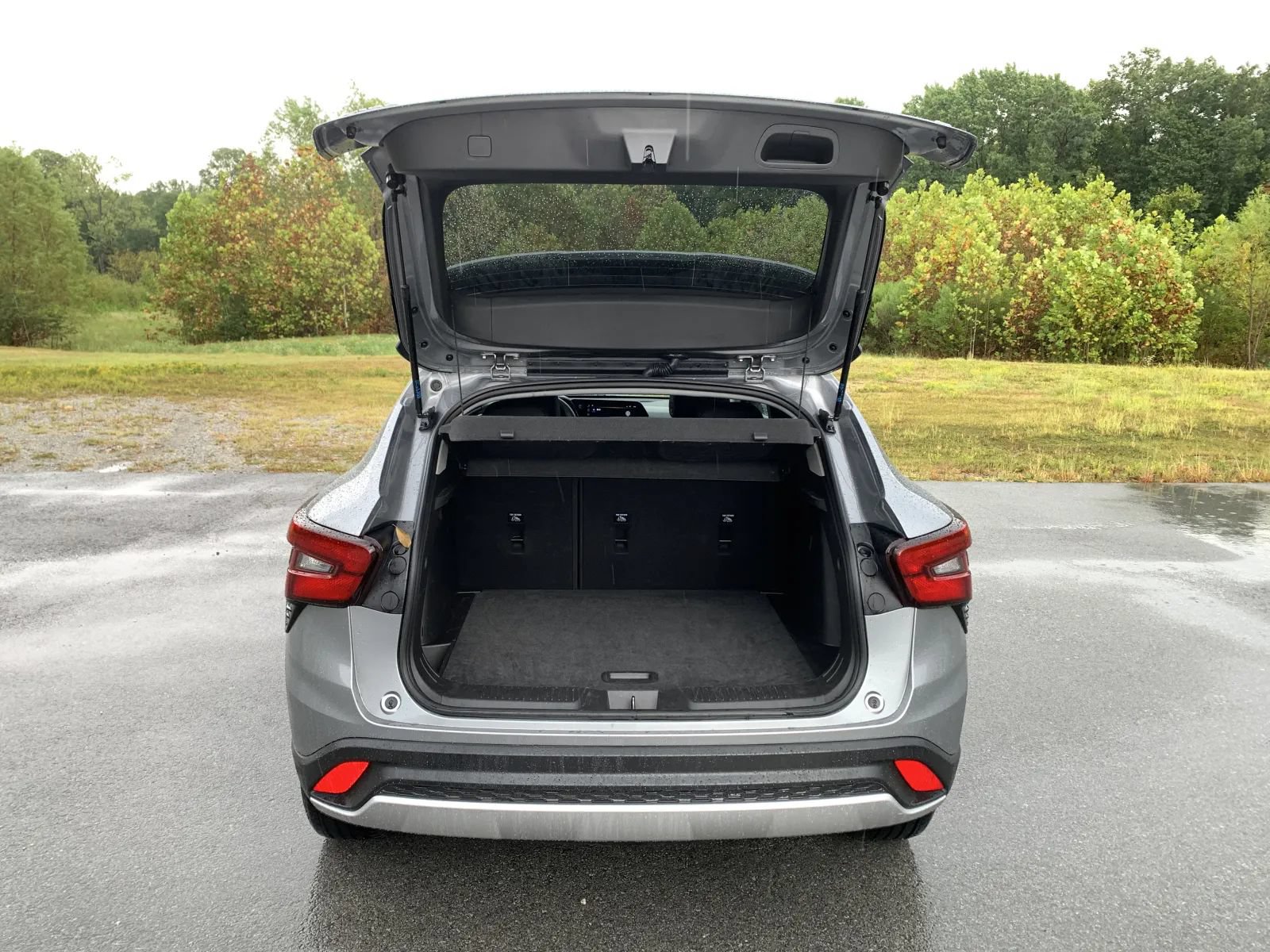 Used 2025 Chevrolet Trax LT FWD image 9