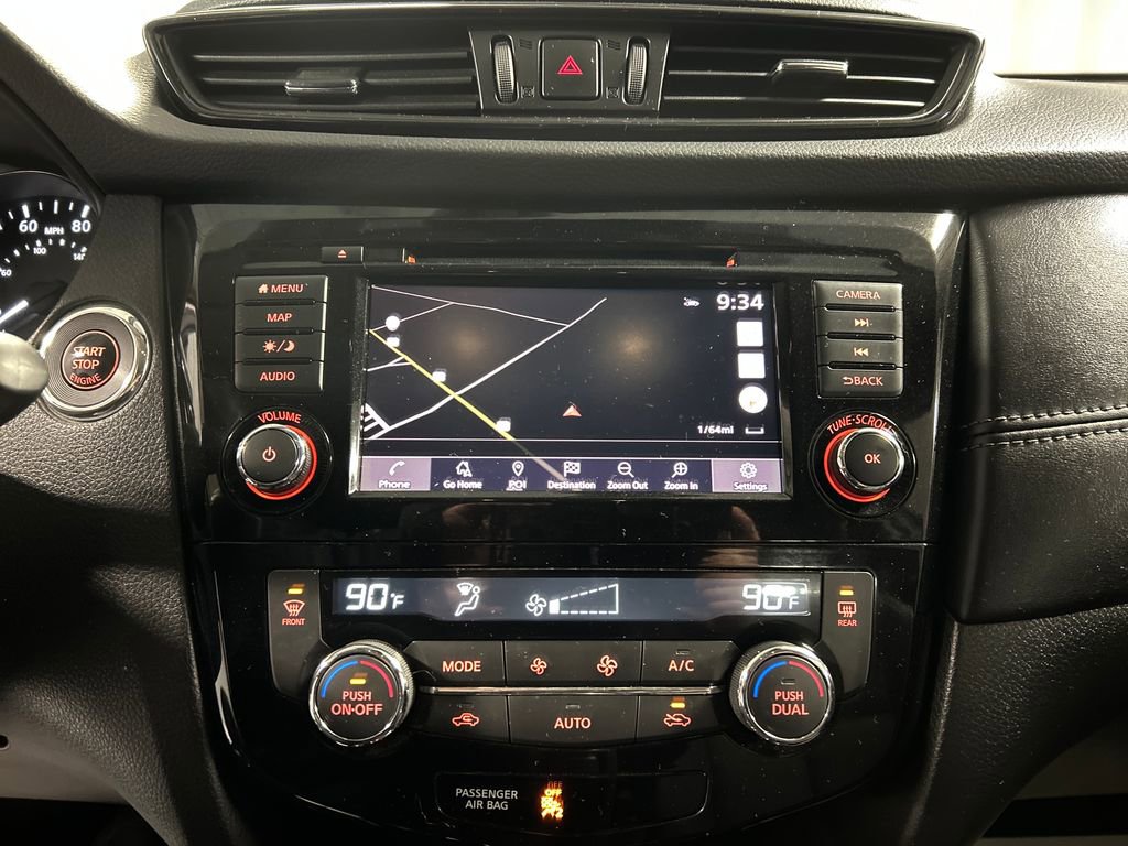 Used 2018 Nissan Rogue SL image 15