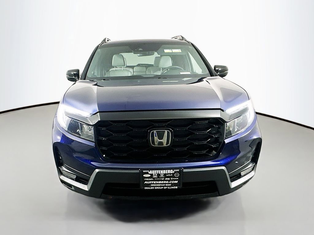 Used 2022 Honda Passport Elite image 2