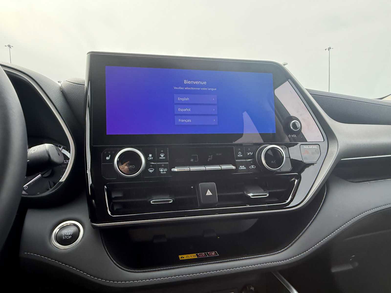 Certified 2025 Toyota Highlander XLE AWD/4WD image 26