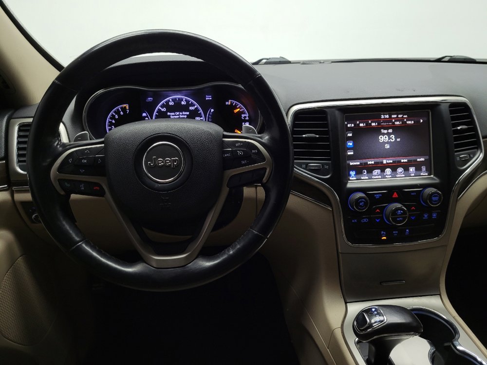 Used 2015 Jeep Grand Cherokee Limited w/ Luxury Group II image 22