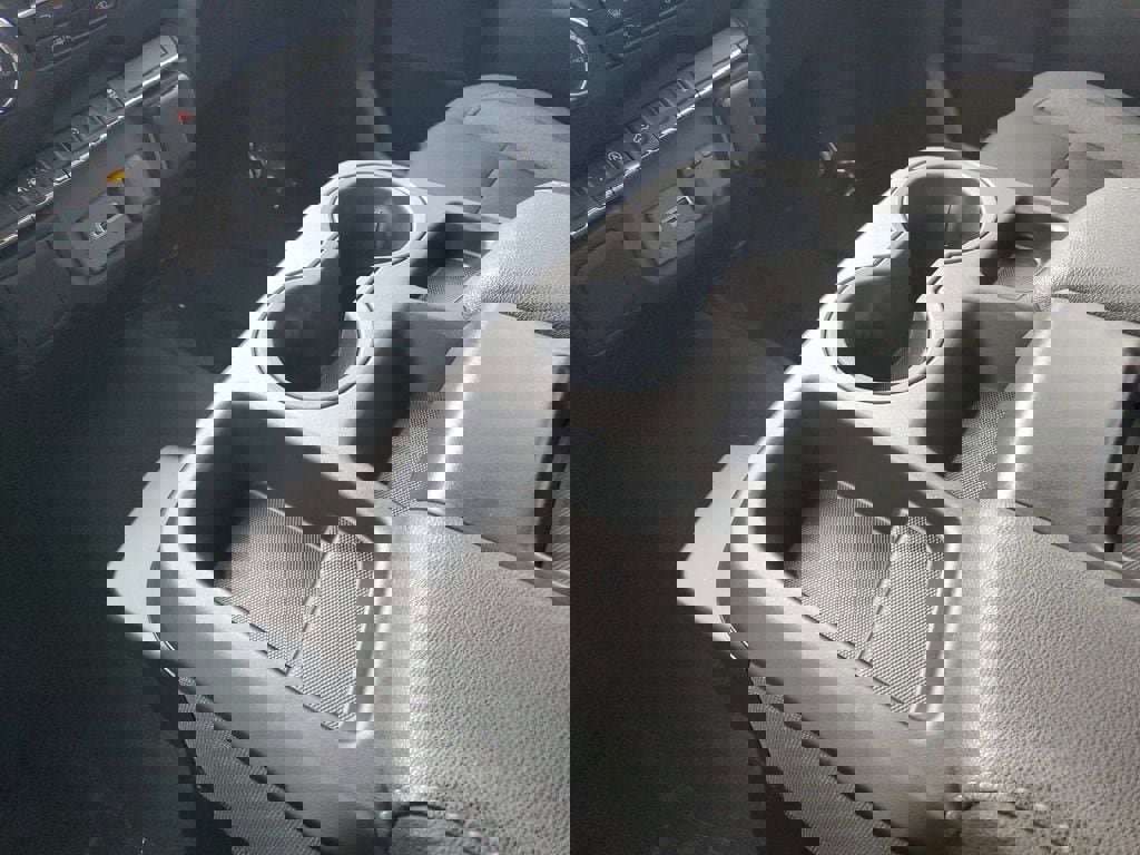 Used 2025 Chevrolet Silverado 1500 Custom image 18