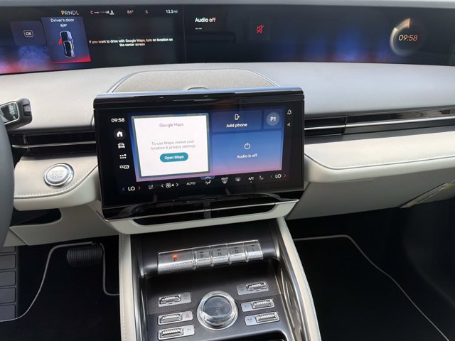 New 2026 Lincoln Nautilus Premier AWD/4WD image 27