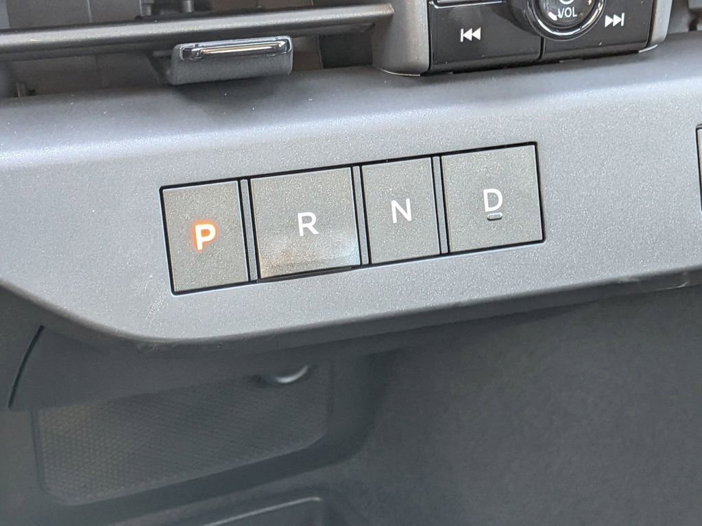 New 2026 Nissan Leaf Platinum+ w/ Cargo Package (Platinum+) image 16