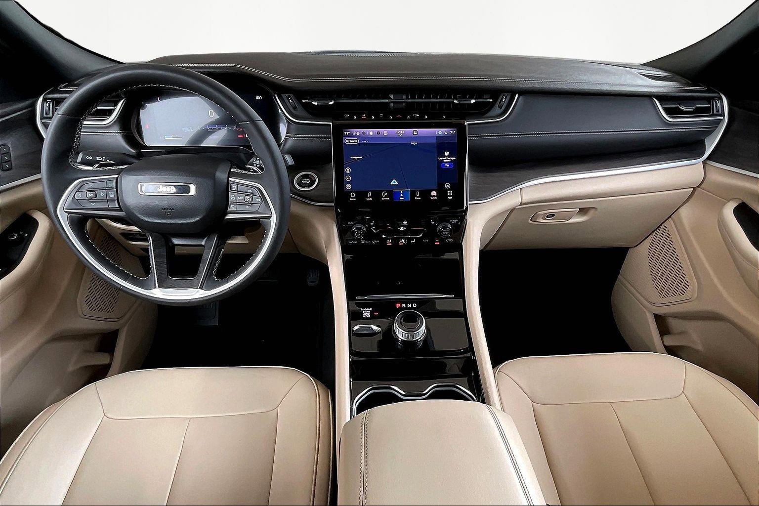 Used 2023 Jeep Grand Cherokee L Limited image 8