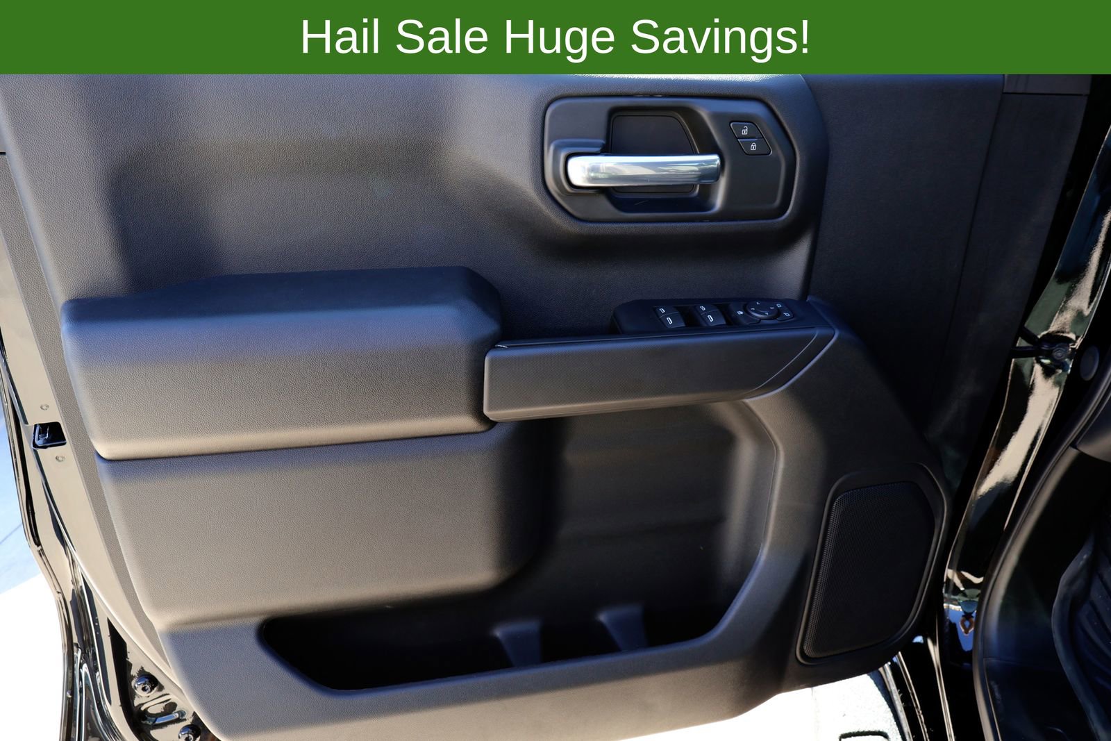 Used 2025 Chevrolet Silverado 1500 Custom Trail Boss AWD/4WD image 19