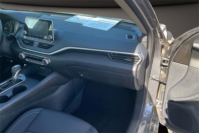 Certified 2025 Nissan Altima 2.5 S image 15
