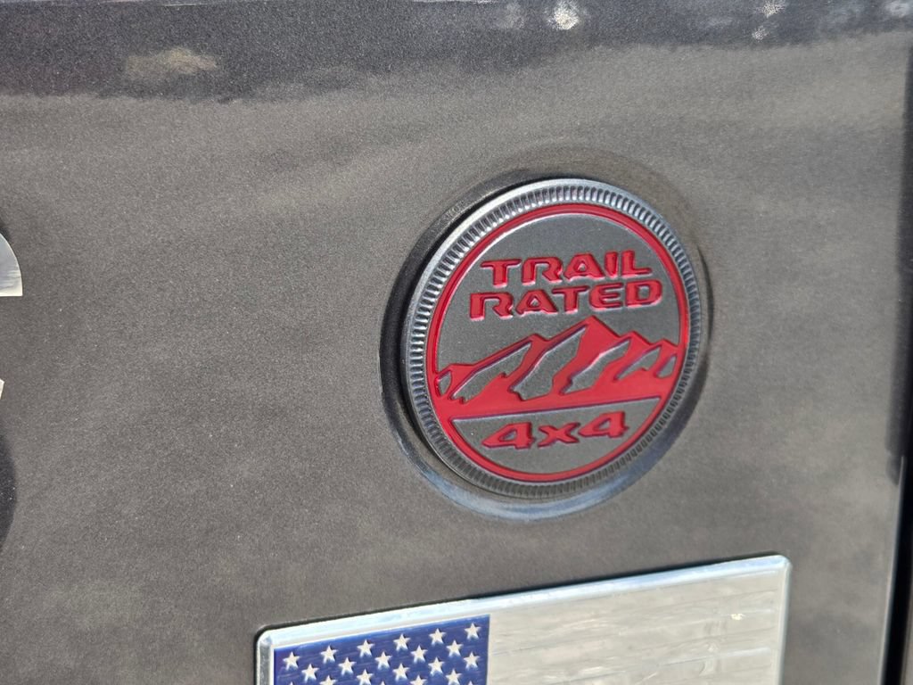 Used 2022 Jeep Wrangler Rubicon AWD/4WD image 13