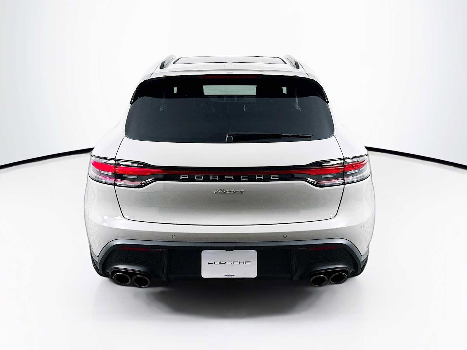 New 2026 Porsche Macan AWD/4WD image 10