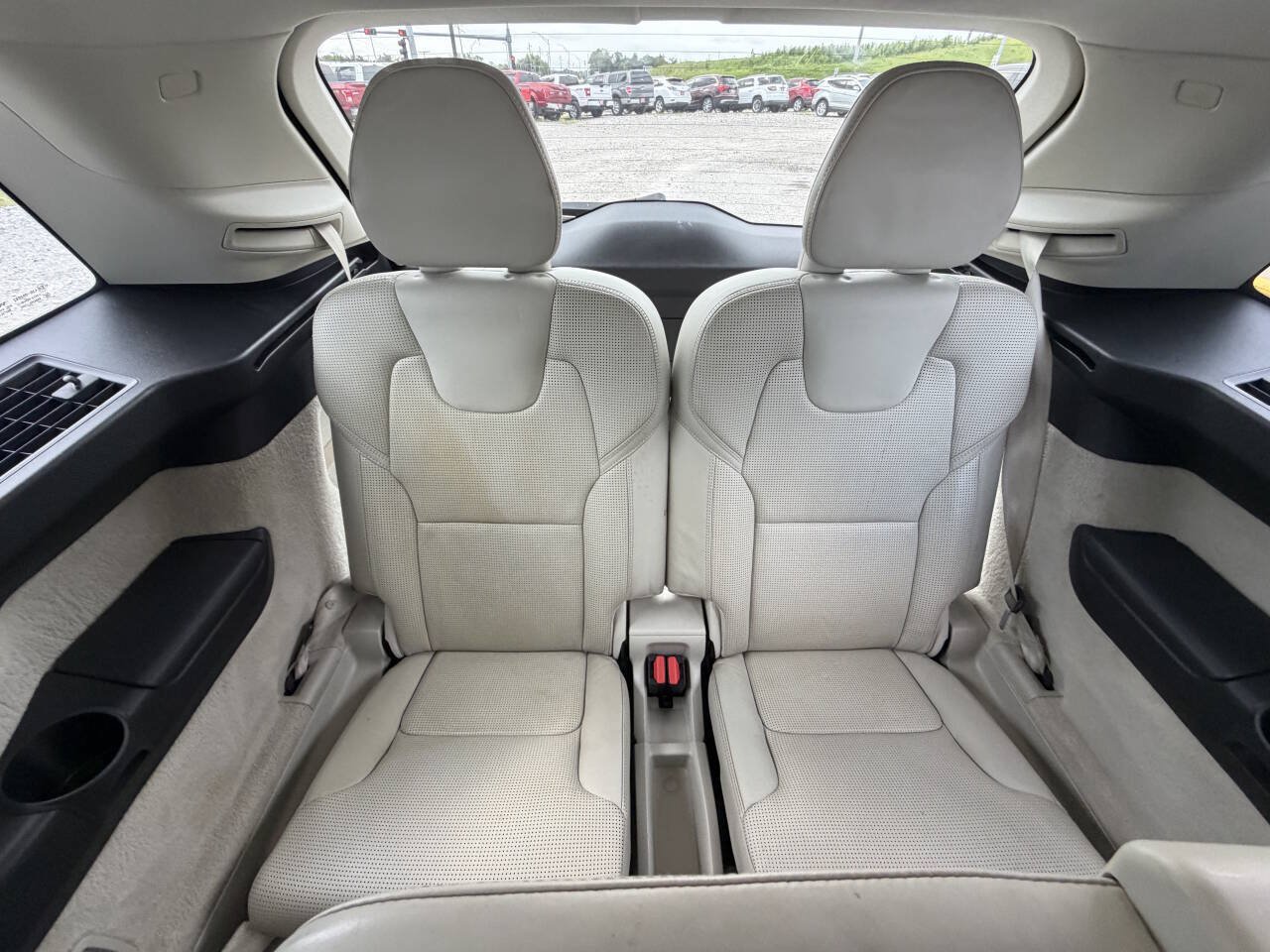 Used 2016 Volvo XC90 T6 Inscription w/ Vision Package AWD/4WD image 17
