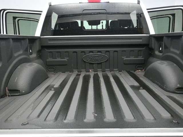 Used 2022 Ford F150 Lariat w/ Equipment Group 501A Mid image 11