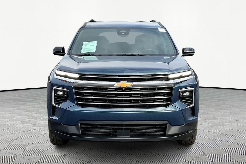 Certified 2026 Chevrolet Traverse LT w/ Driver Confidence Package image 2