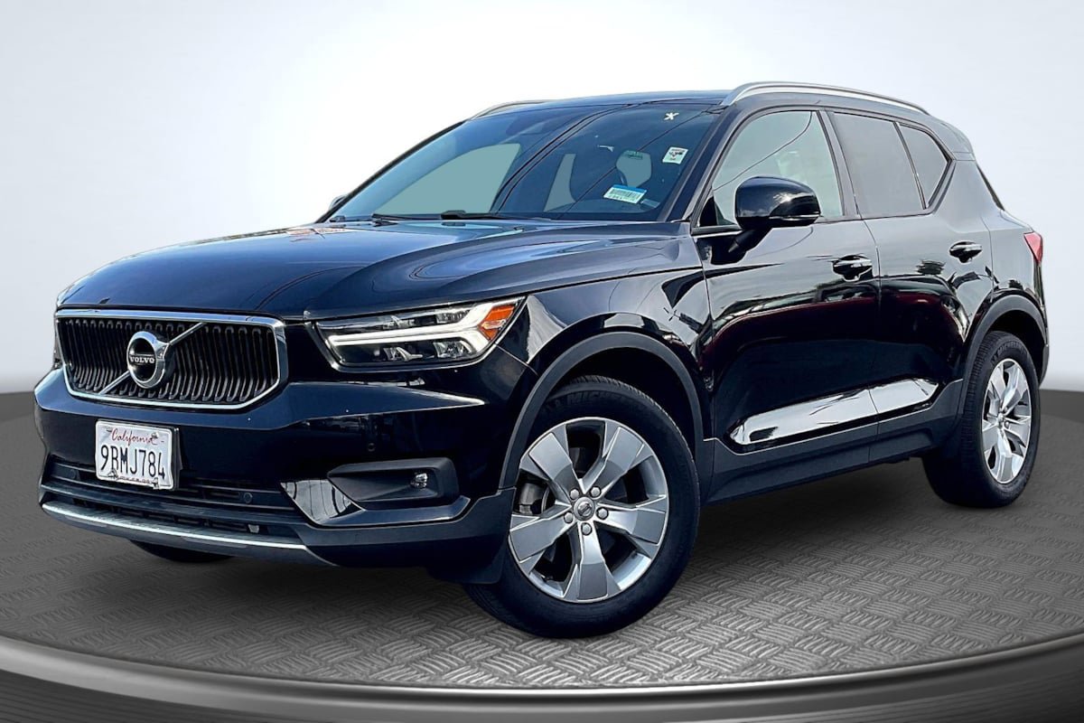 Used 2022 Volvo XC40 T5 Momentum AWD/4WD image 12