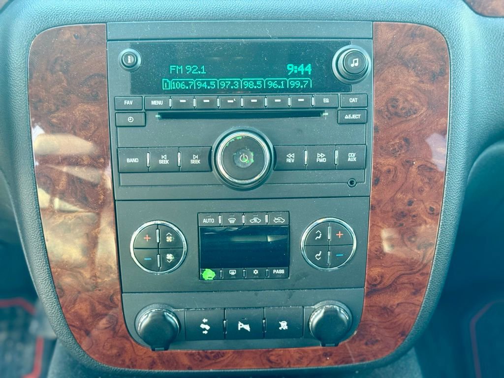 Used 2010 Chevrolet Silverado 1500 LTZ w/ Convenience Package image 22