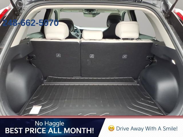 Used 2024 Kia Niro EX Touring image 9