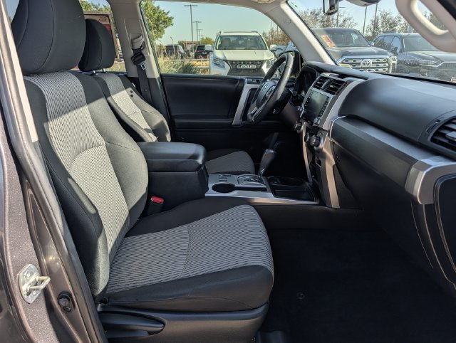 Used 2022 Toyota 4Runner SR5 RWD image 32