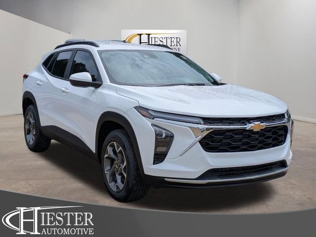 New 2026 Chevrolet Trax LT w/ Driver Confidence Package FWD image 1