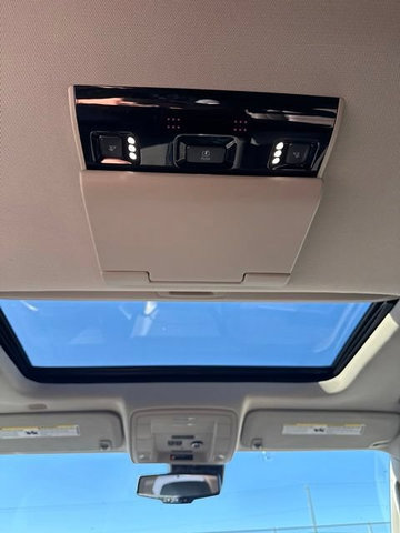 Used 2020 GMC Yukon Denali w/ Open Road Package AWD/4WD image 19