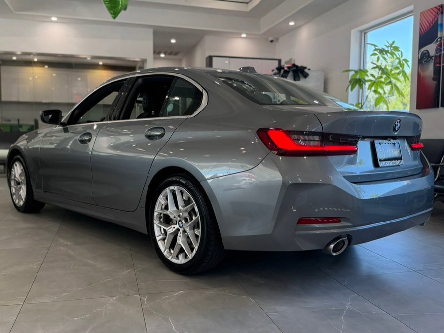 Used 2025 BMW 330i Sedan RWD image 5