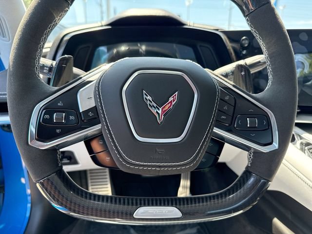 Used 2025 Chevrolet Corvette Z06 RWD image 14