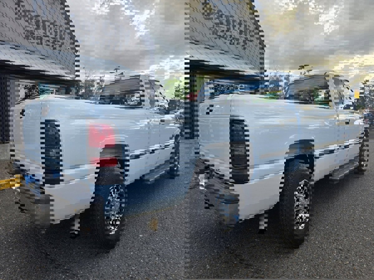 Used 1999 Dodge Ram 2500 Truck 2WD Quad Cab image 4