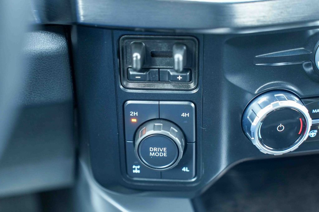Used 2024 Ford F250 Lariat w/ Lariat Ultimate Package image 39