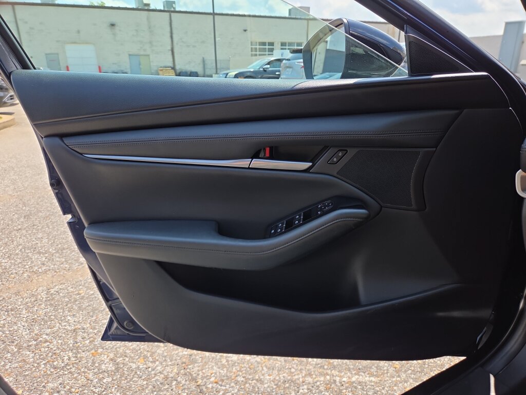 Used 2025 MAZDA MAZDA3 s Sport FWD image 17