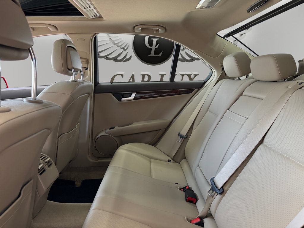 Used 2013 Mercedes-Benz C 350 Sport image 13