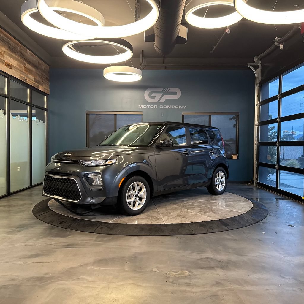 Used 2022 Kia Soul LX w/ Technology Package FWD image 7