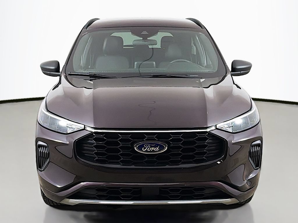 Certified 2023 Ford Escape ST-Line AWD/4WD image 9
