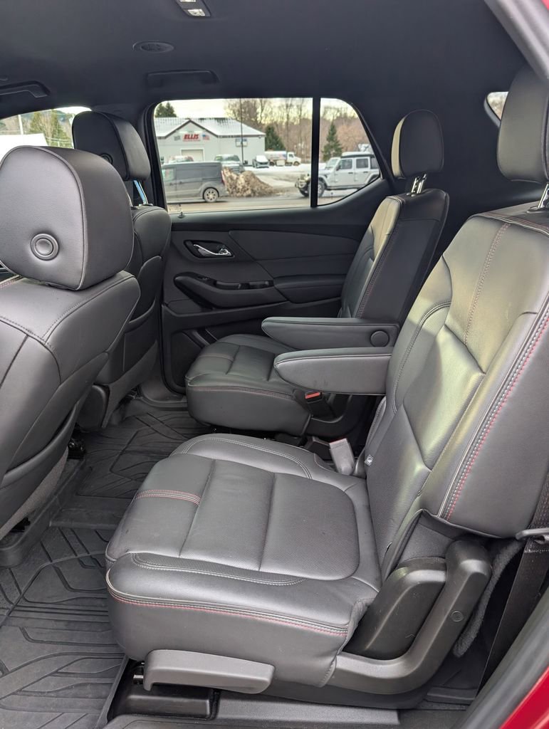Certified 2023 Chevrolet Traverse RS w/ LPO, Floor Liner Package image 10