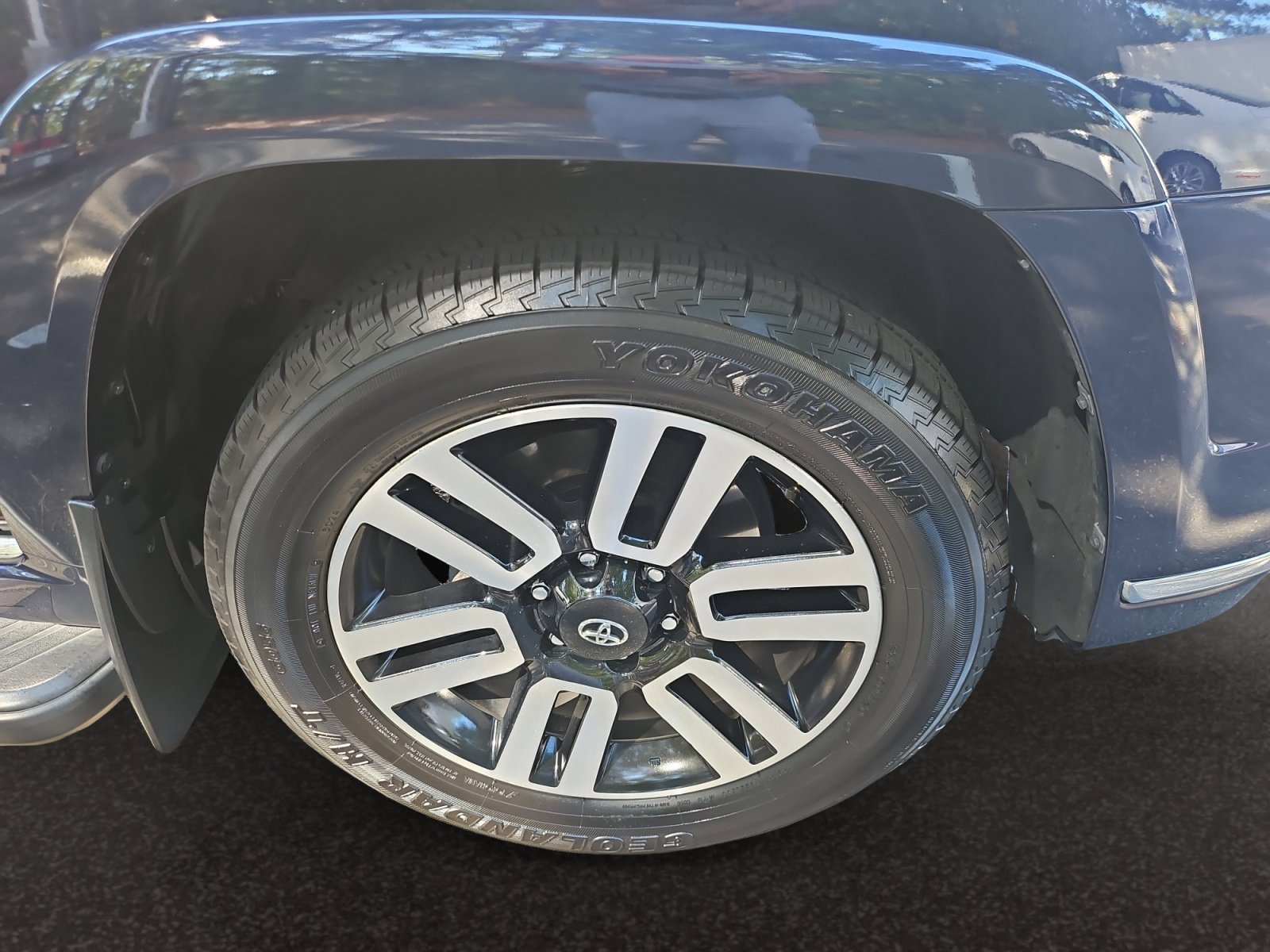 Used 2024 Toyota 4Runner Limited AWD/4WD image 41