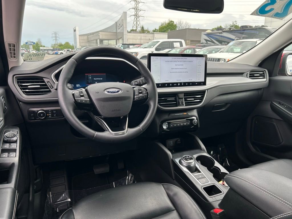 Certified 2023 Ford Escape Platinum AWD/4WD image 14