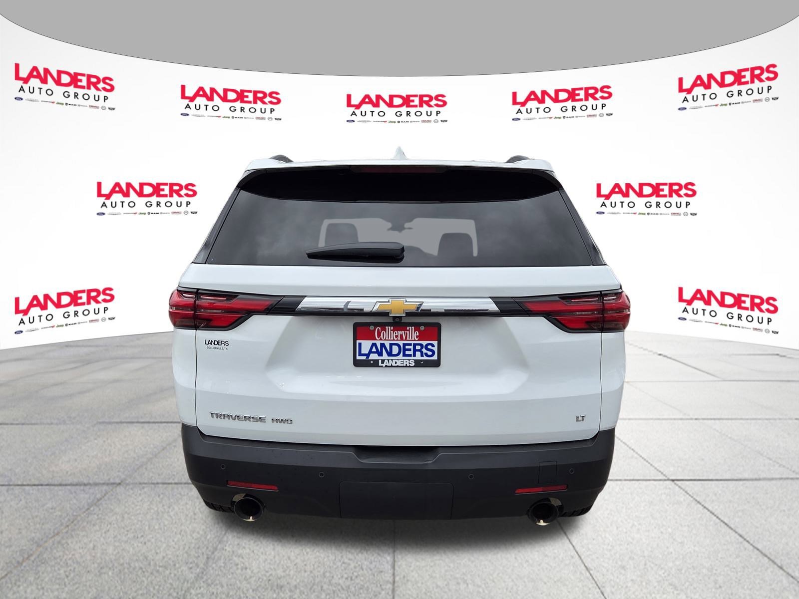 Used 2022 Chevrolet Traverse LT image 4