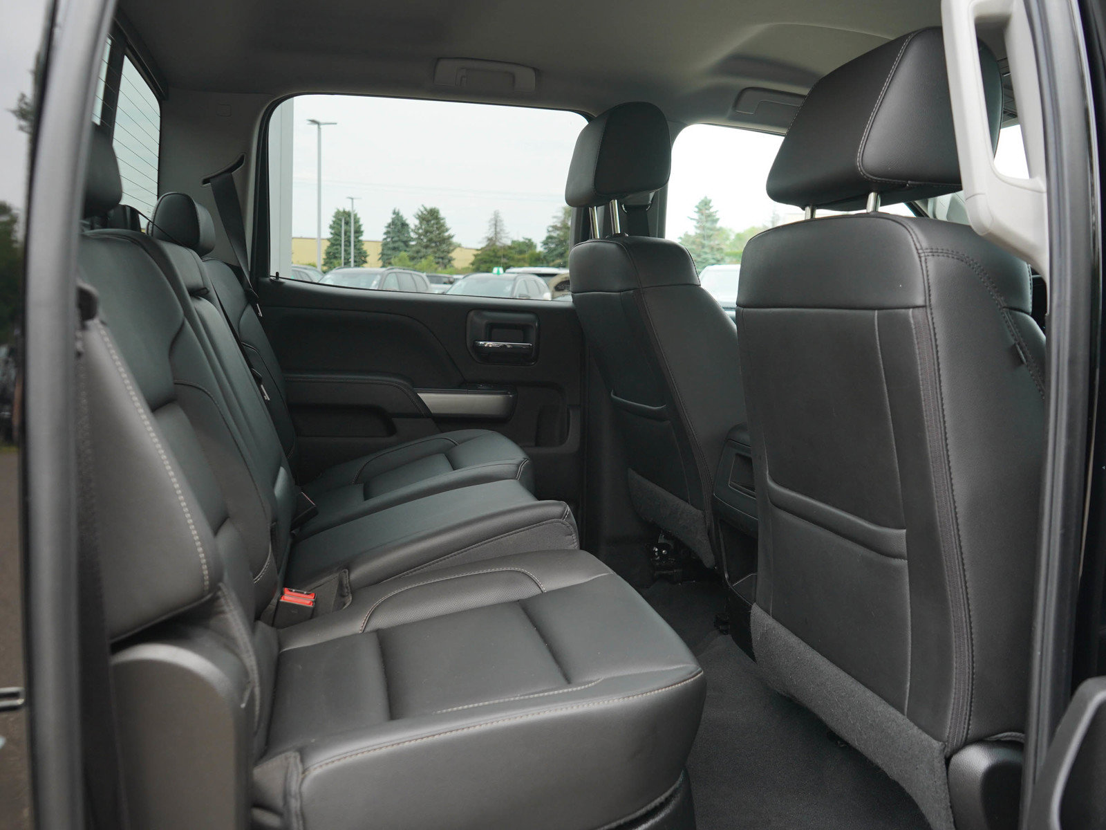 Used 2019 Chevrolet Silverado 2500 LTZ w/ Midnight Edition AWD/4WD image 14