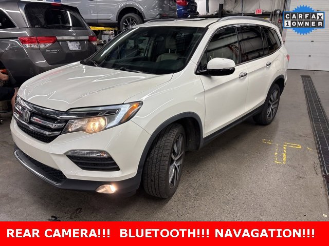 Used 2017 Honda Pilot Touring image 1