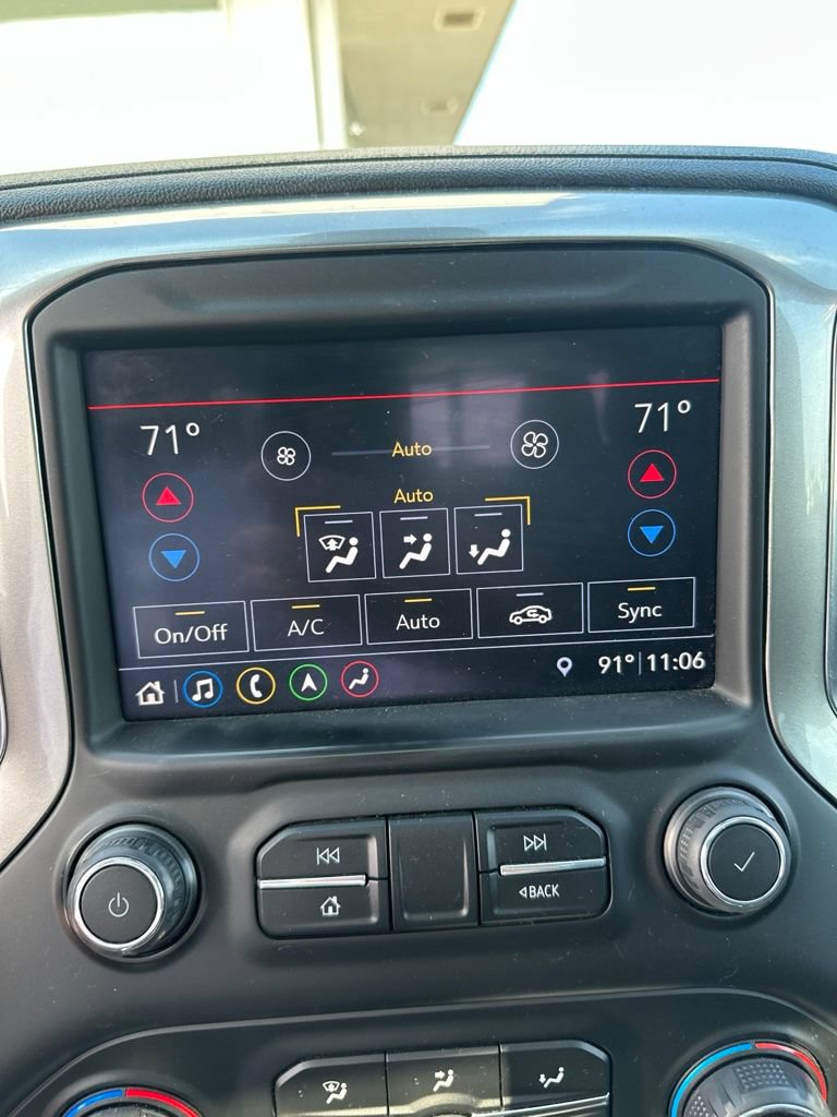 Used 2019 Chevrolet Silverado 1500 LTZ w/ LTZ Premium Package AWD/4WD image 15