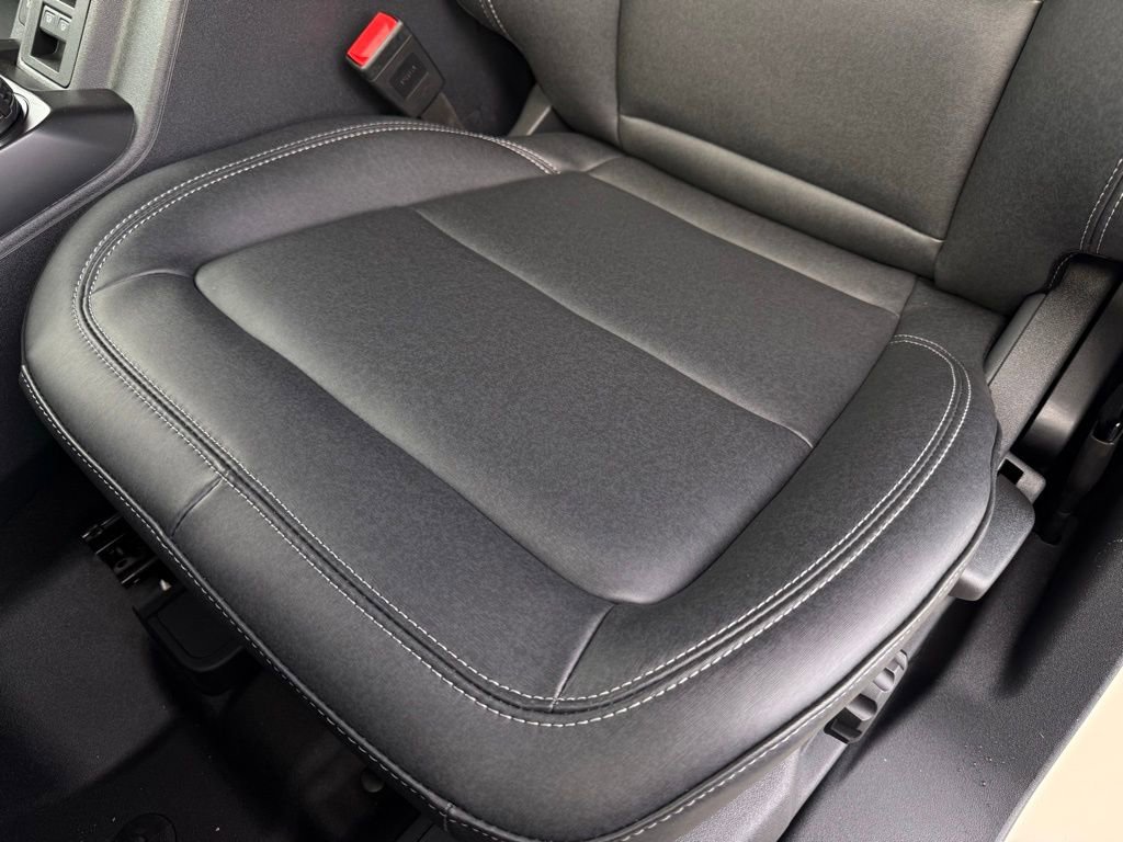 New 2025 Ford Bronco Badlands image 24