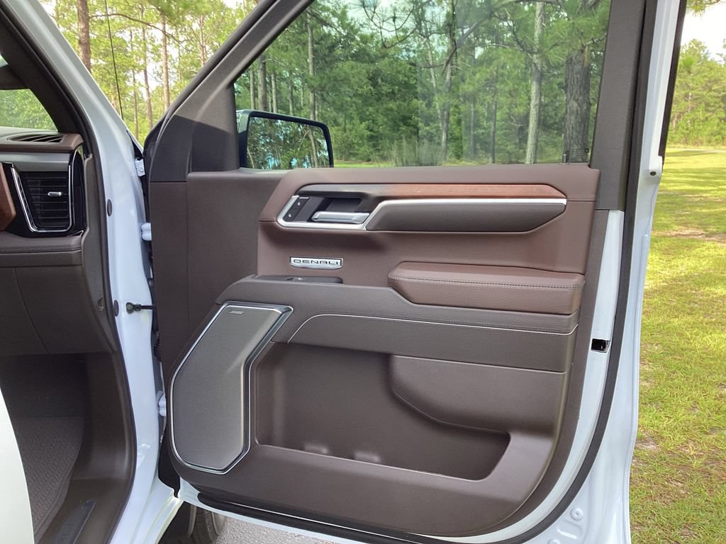 New 2026 GMC Sierra 1500 Denali w/ Denali Reserve Package AWD/4WD image 27