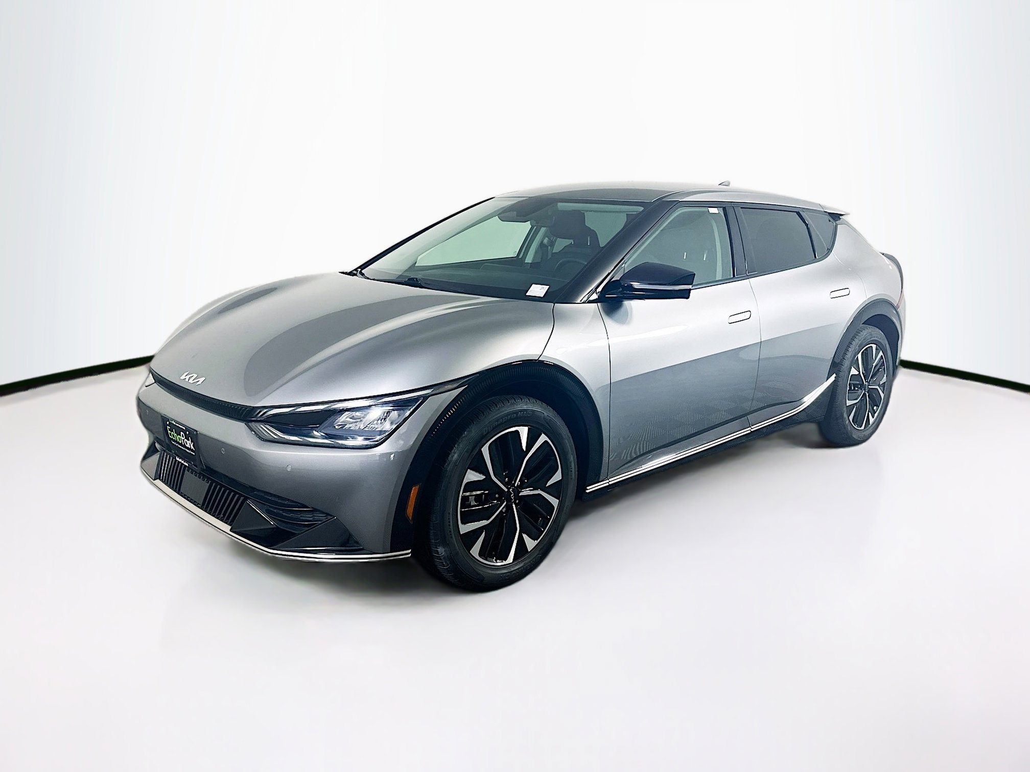 Used 2024 Kia EV6 Wind image 3