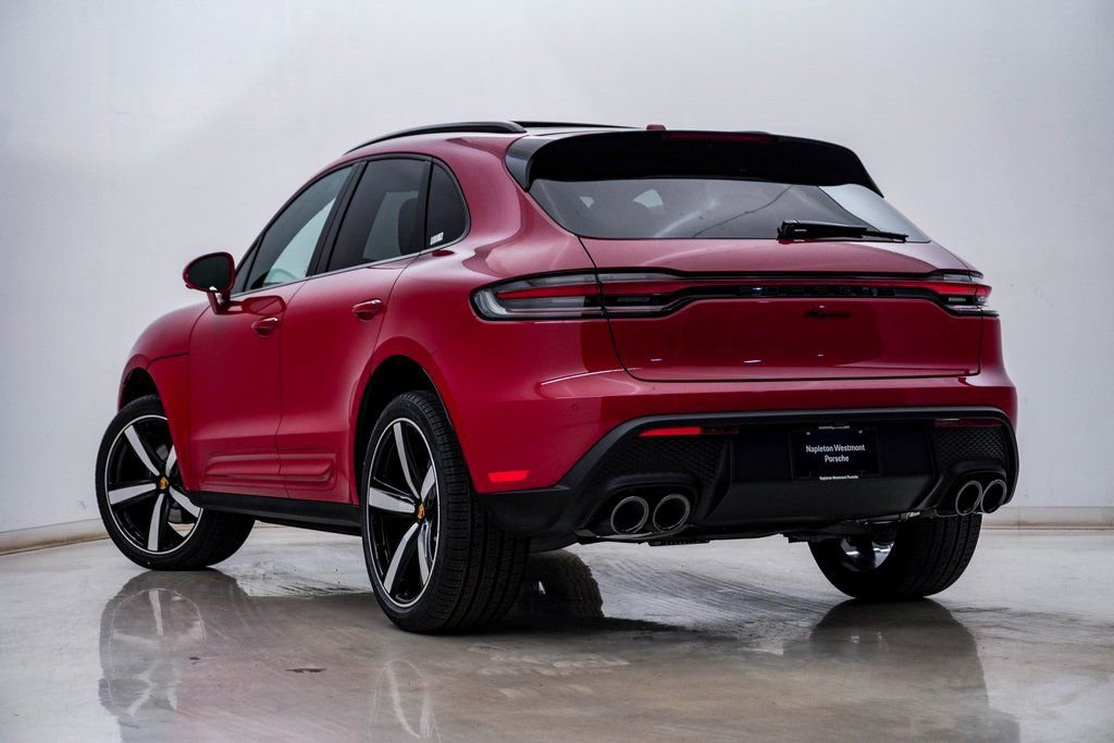 New 2026 Porsche Macan image 3