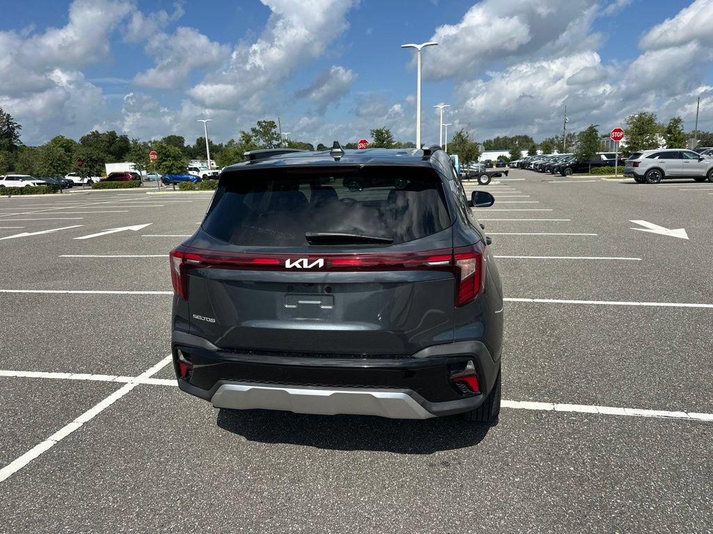 Certified 2024 Kia Seltos S FWD image 6