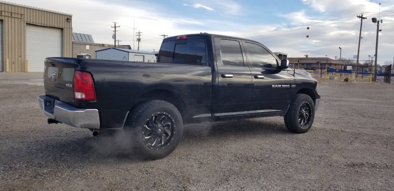 Used 2011 RAM 1500 Classic SLT AWD/4WD image 3