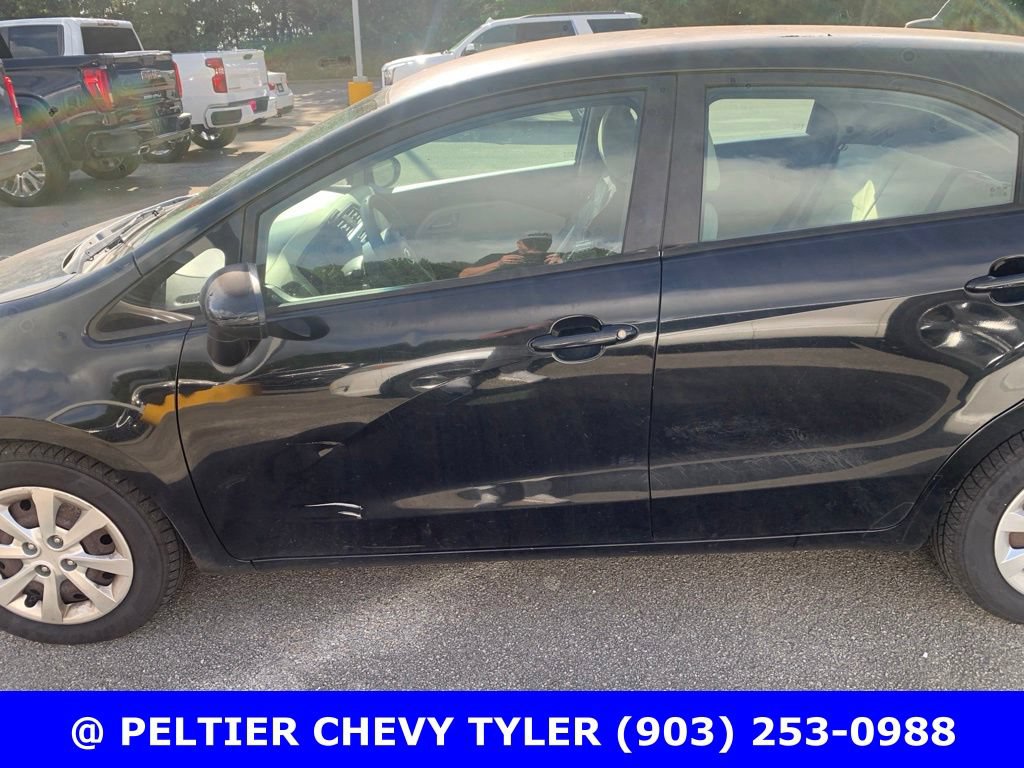 Used 2013 Kia Rio LX FWD image 3
