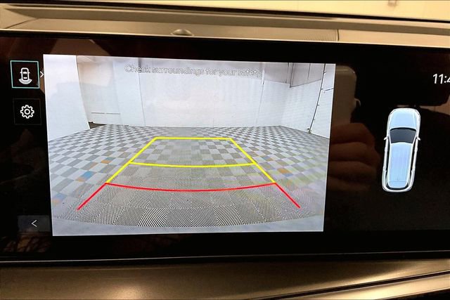 Used 2025 Kia Sorento S image 26