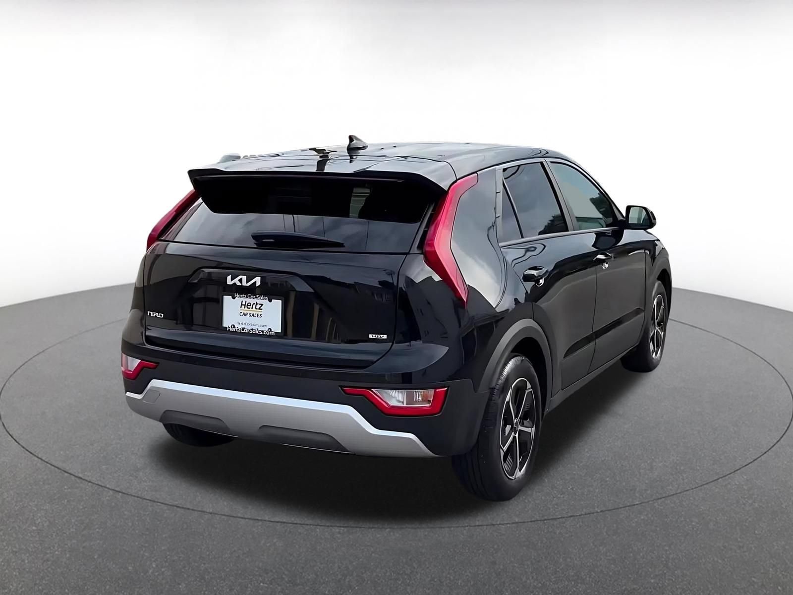 Used 2026 Kia Niro LX FWD image 15