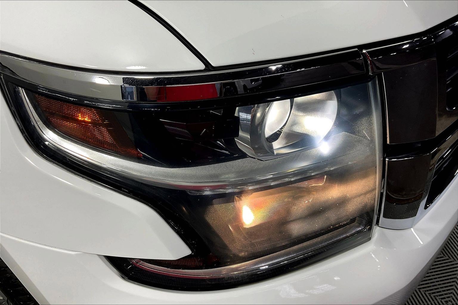 Used 2019 Chevrolet Tahoe Premier AWD/4WD image 32