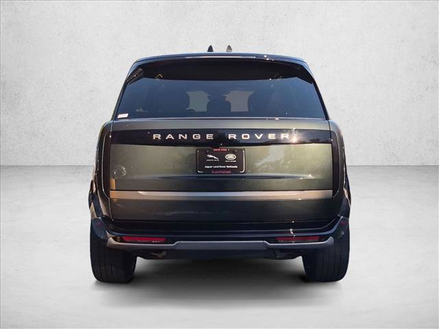 New 2027 Land Rover Range Rover Long Wheelbase SE AWD/4WD image 6
