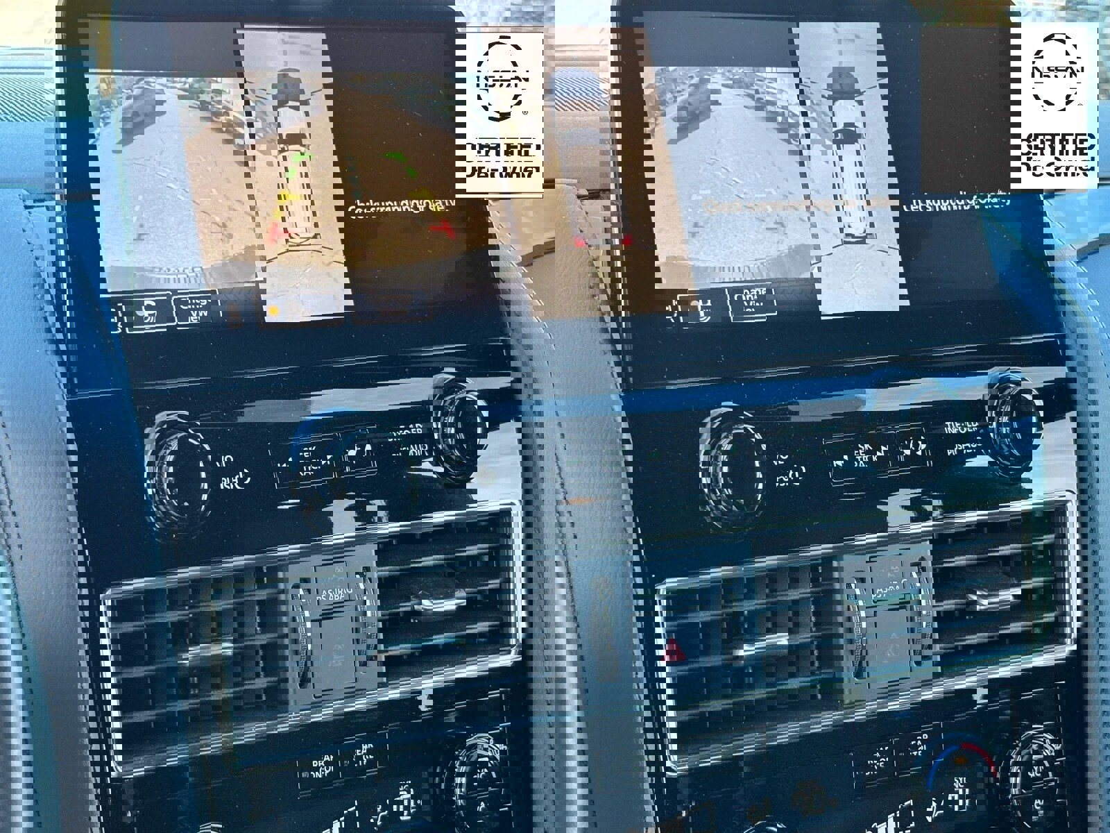 Certified 2024 Nissan Armada SL w/ Midnight Edition Package image 26